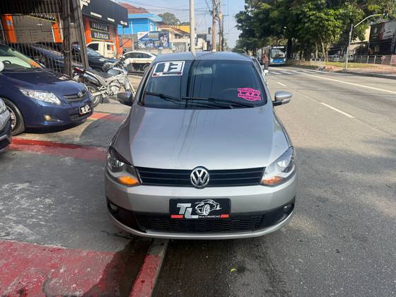 VOLKSWAGEN FOX 1.6 MI 8V FLEX 4P MANUAL VOLKSWAGEN FOX 1.6 MI 8V FLEX 4P MANUAL